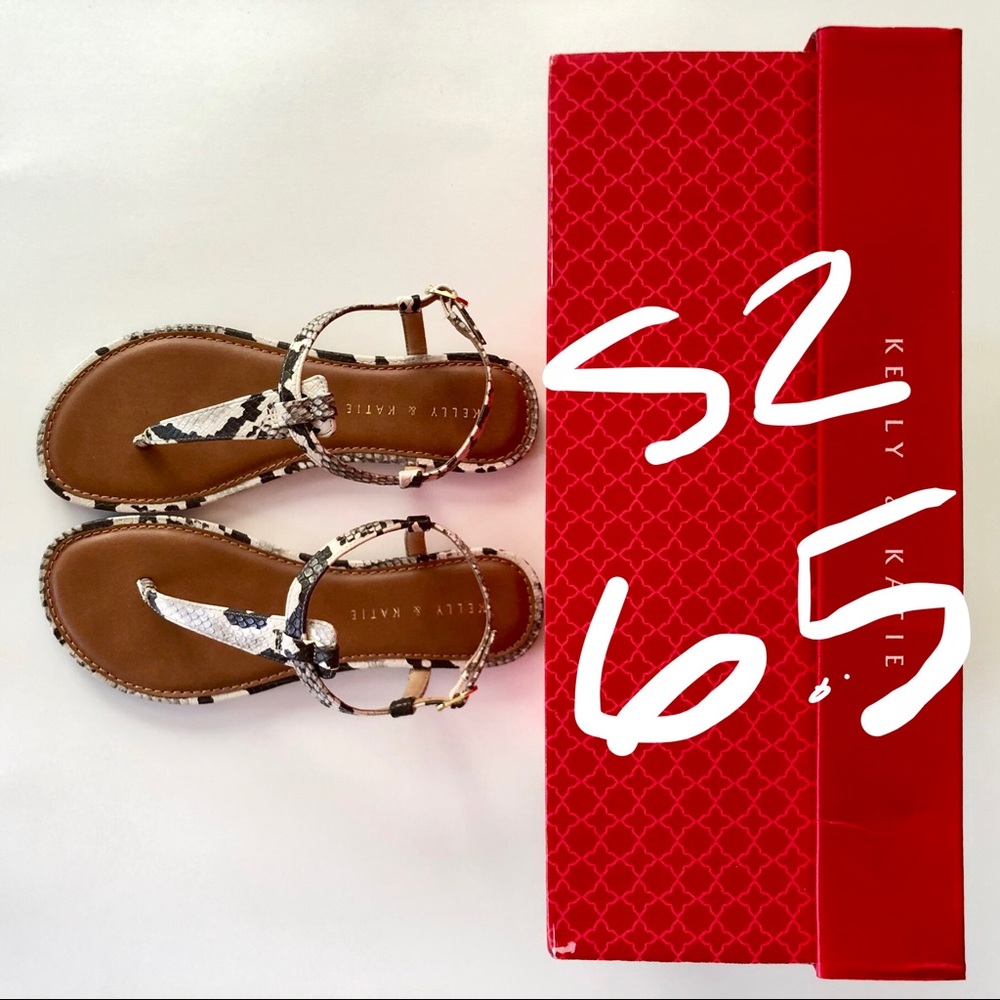 Kelly & Katie T-strap Sandals, size 6.5 - NIB